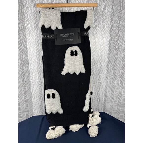 Rachel Zoe Black Ghost Blanket/throw Viral Decorative Halloween 50x70 NWT - Picture 1 of 2